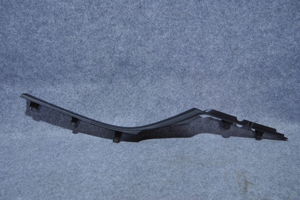 фото №1, Dodge ram 1500 4 gen накладка порог молдинг правая