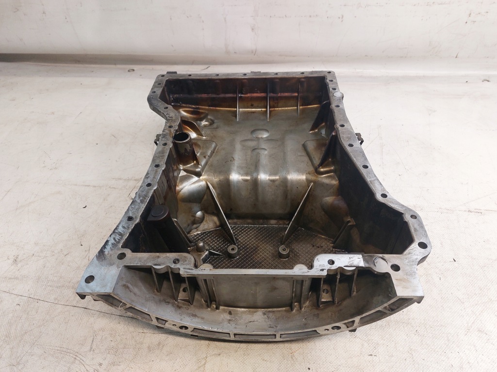 фото №14, Mercedes w203 w204 1.8 піддон масляна a2710140902