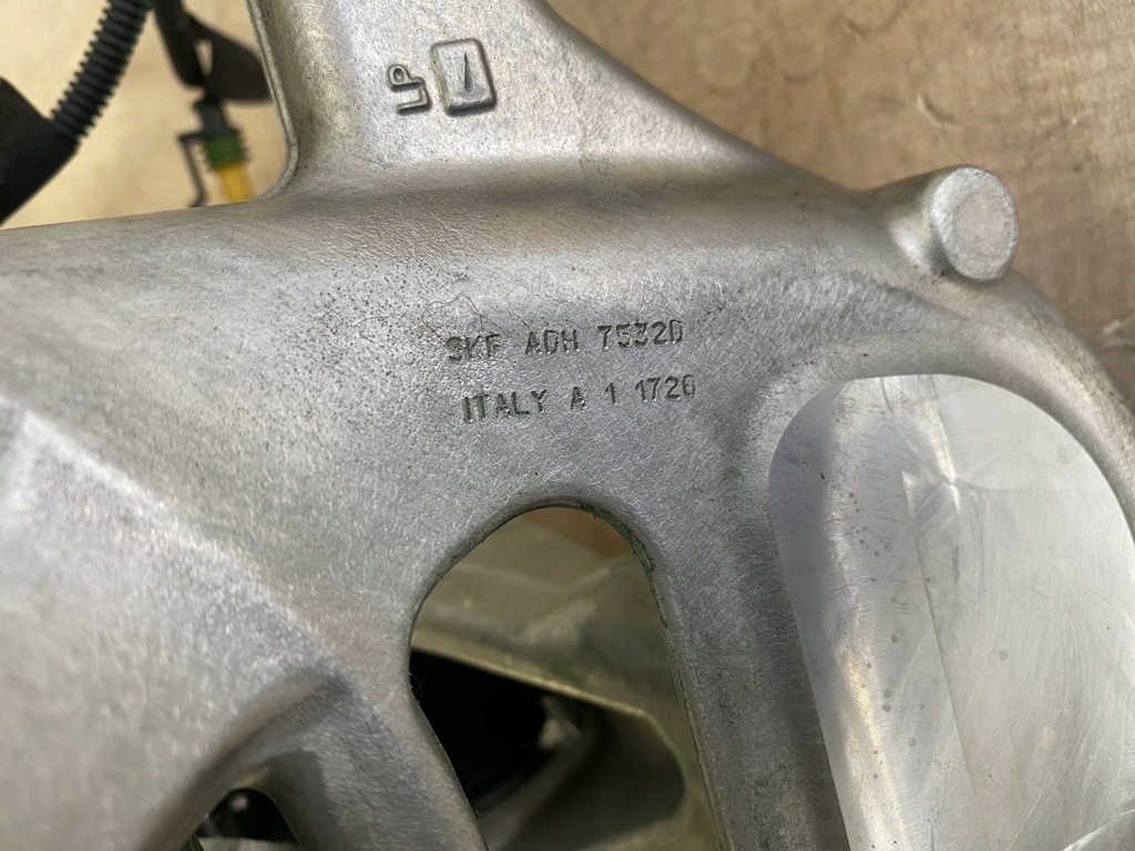 фото №8, Ferrari 488 gtb підвіска лівий перед поворотний кулак