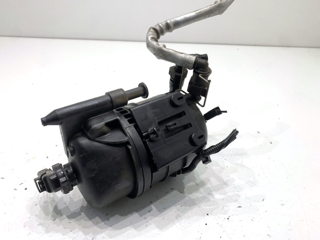 Купити Основа фільтра пального jaguar f-pace gx73-9b072-ag 2.0 163km корпус