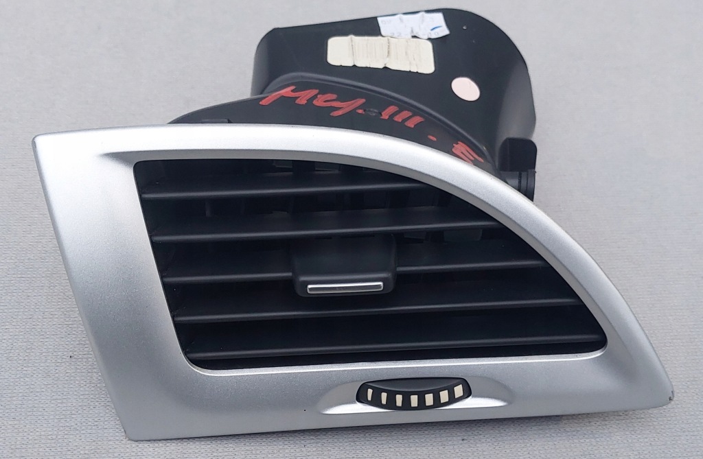 фото №1, Решітка обдув megane iii ліва