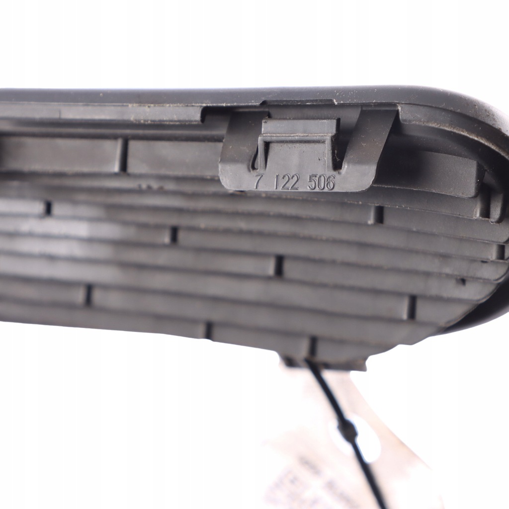 фото №9, Mini cooper r50 r52 r53 решітка впуск жабо правий 7122506