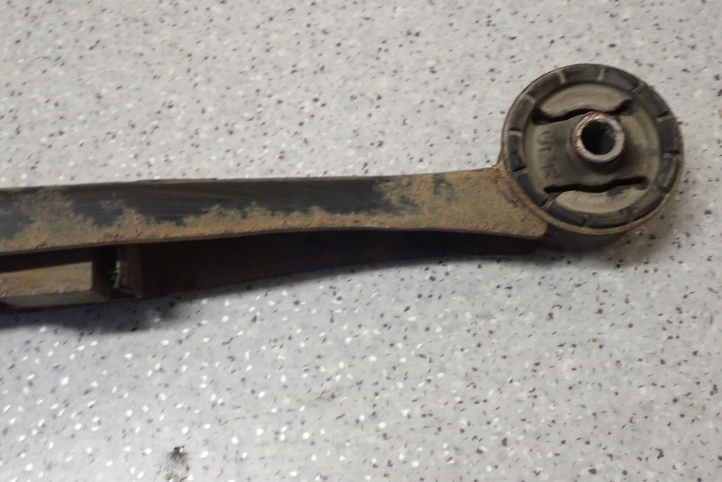 фото №3, Subaru forester ii 02- балка підвіска підрамник задня