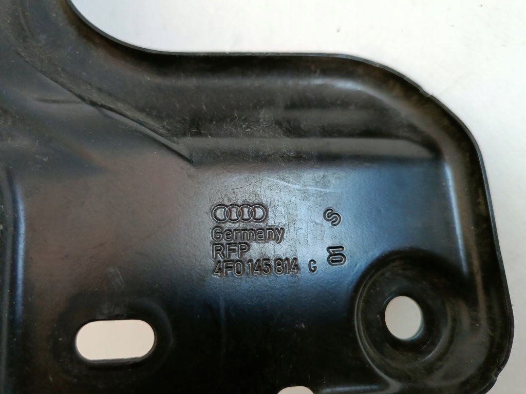 фото №6, Кронштейн интеркулер правое 4f0145814g audi a6 c6