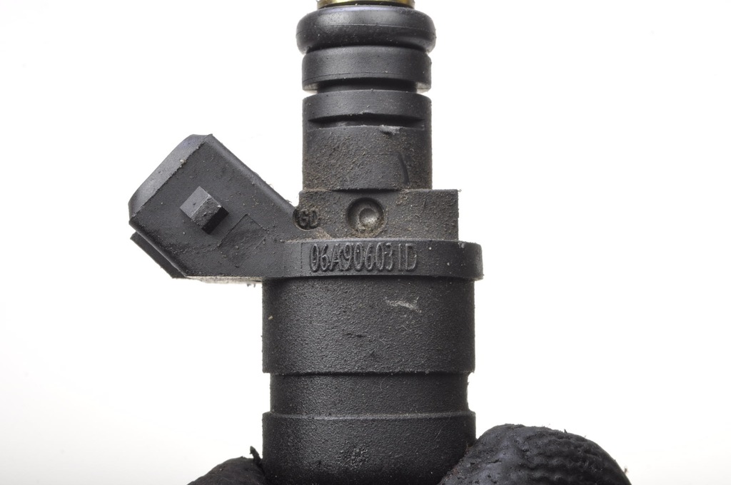 фото №7, Audi a3 8l 1.8 20v 125km інжектор 06a906031d