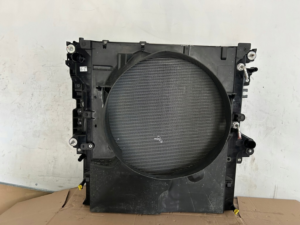 Купити Панель передня підсилювач  комплект радіатор toyota land cruiser j150 2.8d