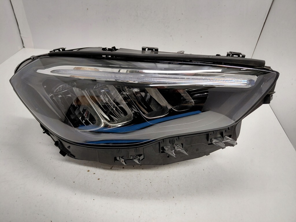 Купить Mercedes gla ii w247 рестайлинг  full led high performance лампа правая