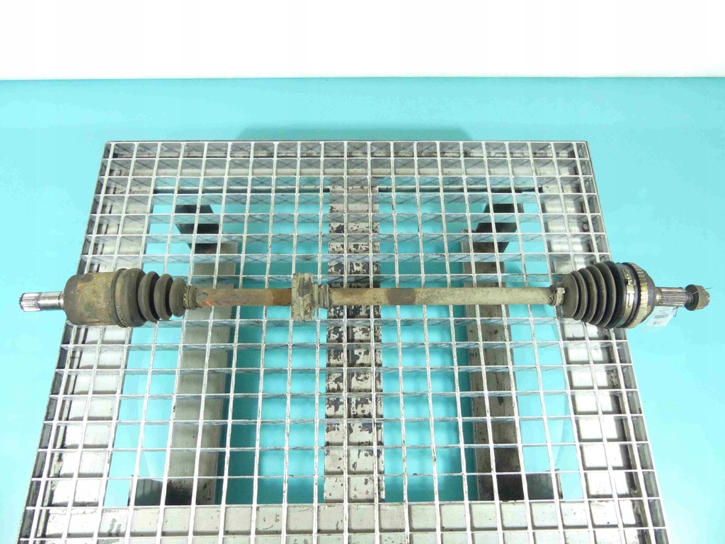 фото №1, Приводной вал левая honda civic vii 1.6 16v