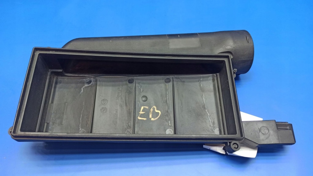 фото №6, Крышка фильтра воздуха правая сторона chrysler crossfire w163