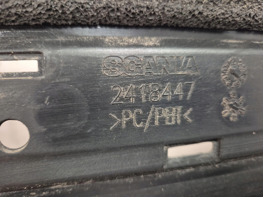 фото №9, Scania r 17- подножка левый подножка 2418447
