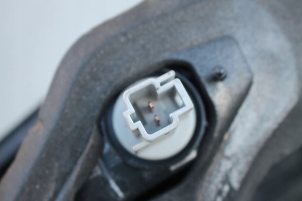 фото №5, Лампа крышки багажника левый задняя outback iv 09-14