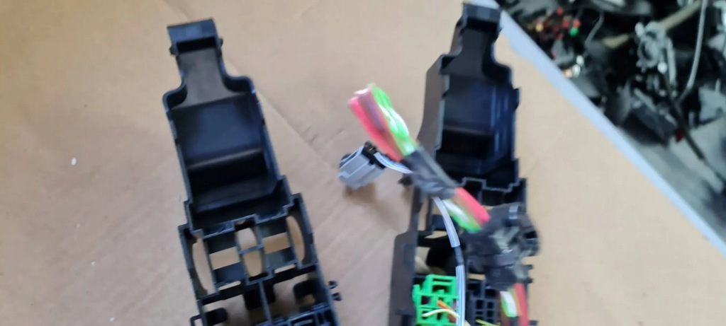 фото №10, Q5 80a штекер роз'єми сидінь електричний підігрів нижні