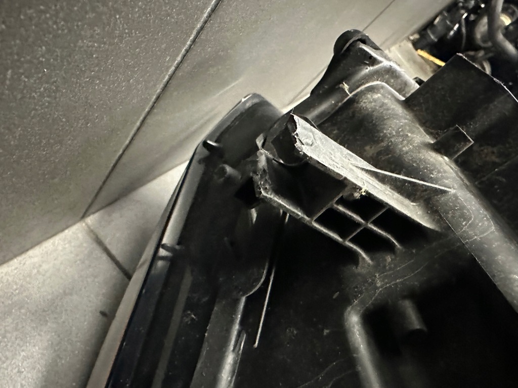 фото №11, Лампа правый перед lexus nx 14- eu стекло ok