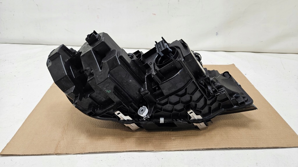 фото №10, Лампа перед передняя левая bmw 3 g20 g21 full led 5a1db37-01