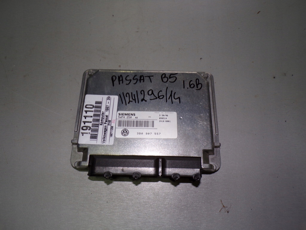 фото №1, Бортовой компьютер vw passat b5 siemens 3b0907557