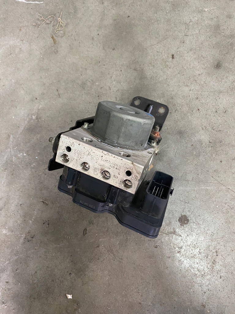 фото №1, Насос abs mitsubishi space star ii 1.0 4670b117