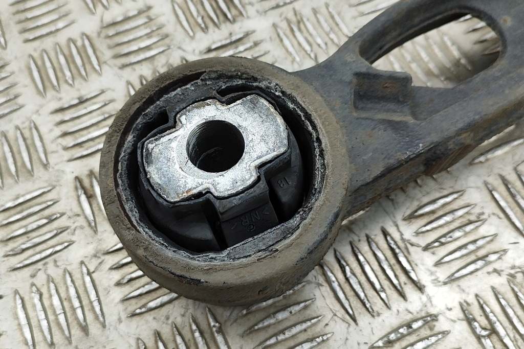 фото №5, Fiat ducato фургон mk3 передній лівий нижній важіль 01374223080 2.3d 96kw 2016