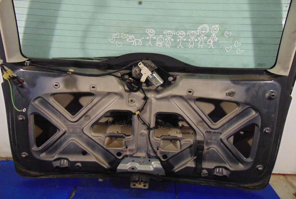 фото №8, Fiat ulysse ii задняя крышка багажника eyjc