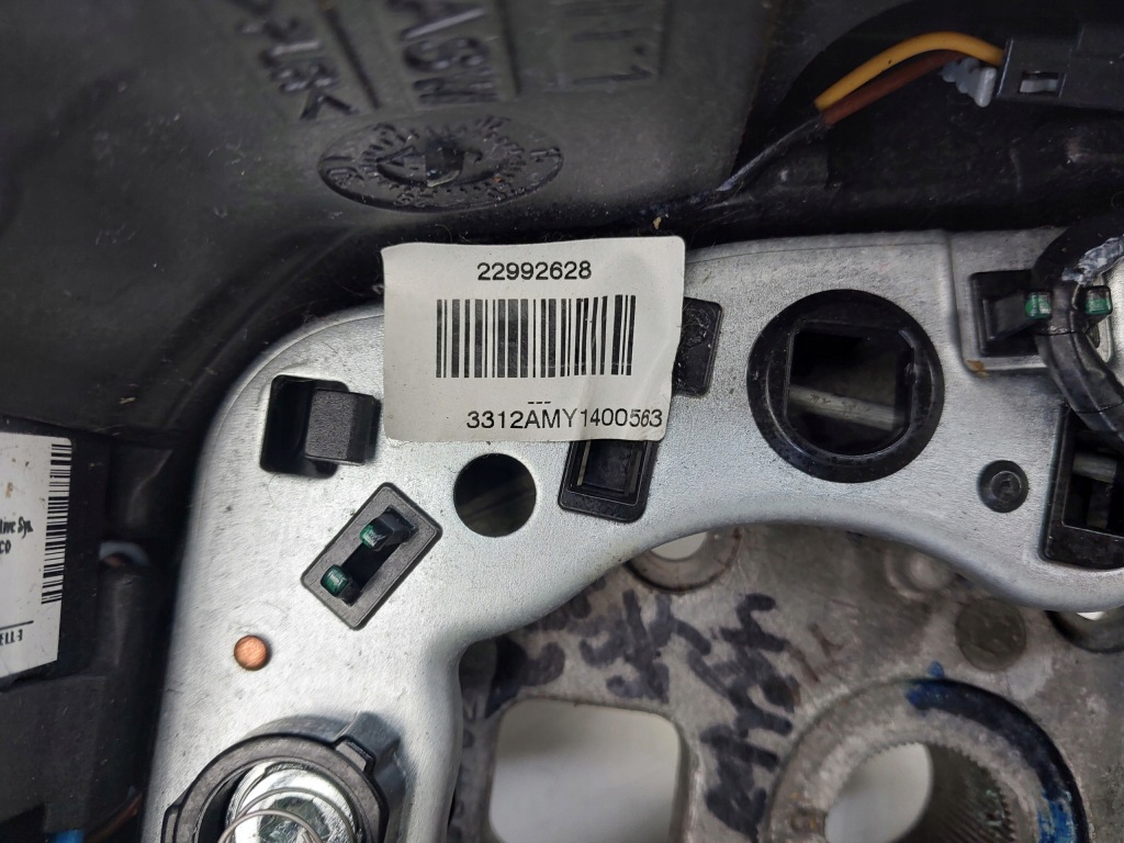 Кермо  шкіряний багатофункціональний 624047000c opel insignia a рестайлінг  opc Зі Шроту