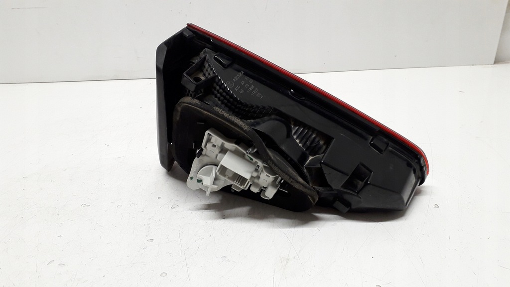 фото №8, Vw touran ii 2 15- лампа права задня 5ta945094d