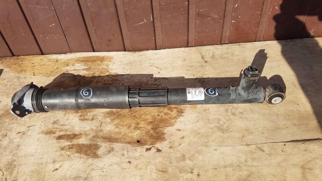 фото №1, Амортизатор задняя vw t-cross 5q0512037t