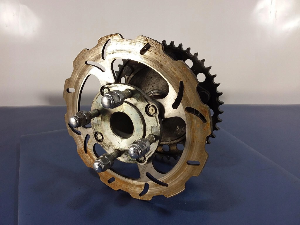 фото №5, Honda cb1000r sc60 ступица oś задняя задняя