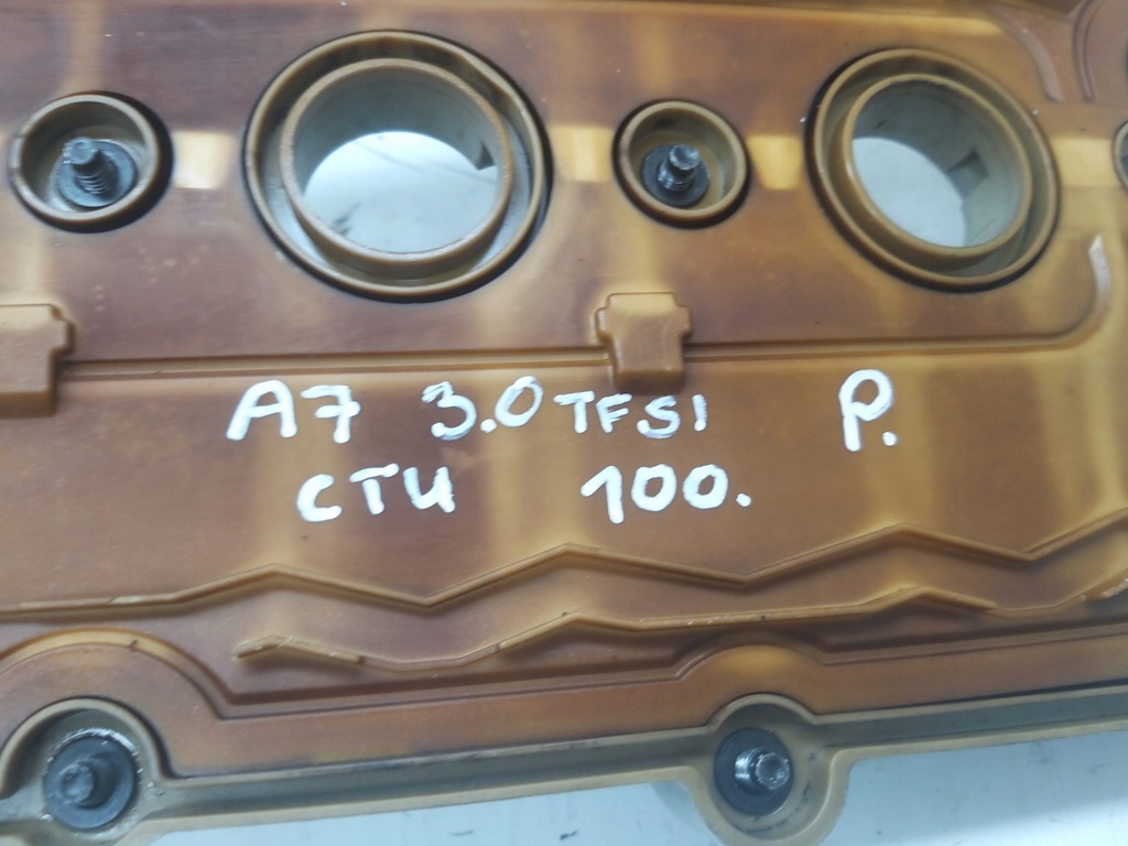 фото №9, Крышка клапанов правая 3.0 tfsi a7 4g s4 b8 q7 c7 s5 ctu cak cgx 06e103472n