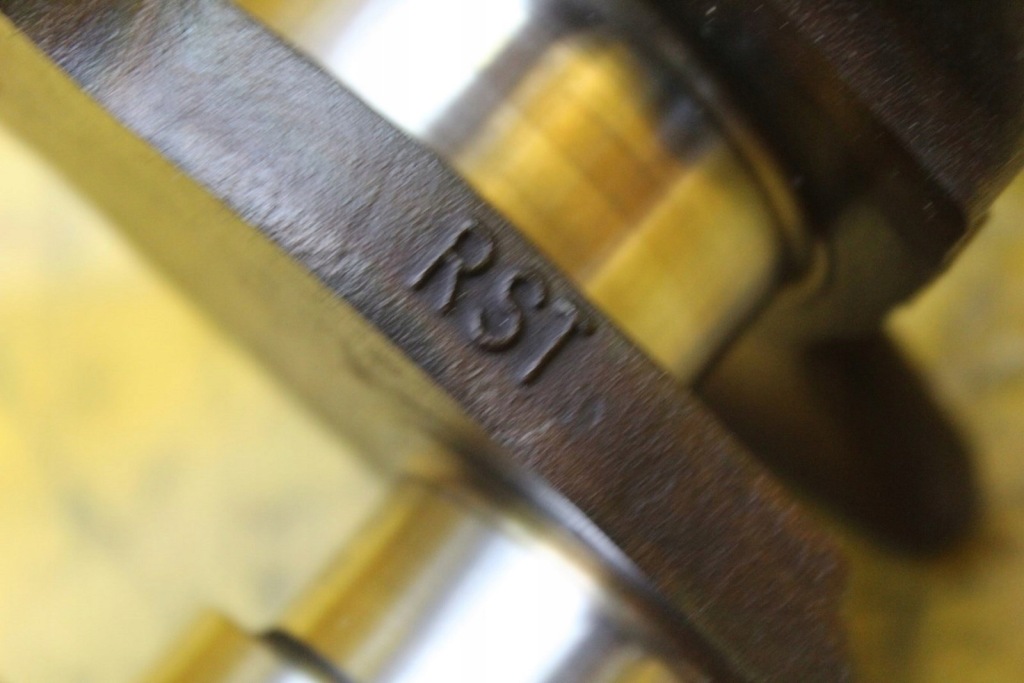 Wał коленчатый a4 b7 a6 c6 2.4 b bdw 06eg Киев