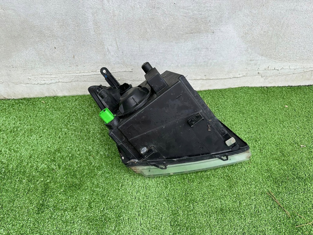 фото №12, Лампа ford transit connect mk1 лівий перед europa 2t14-13008-ab