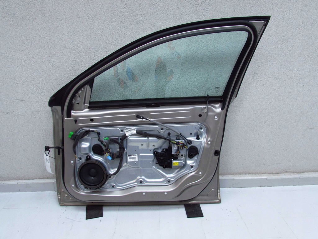 Volvo s80 v70 3 xc70 06-16 двері перед передні праве комплект  до встановлення Київ