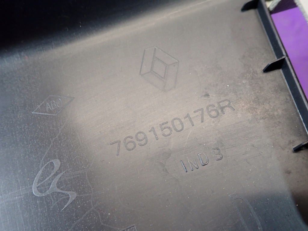 фото №7, Sandero защита стойка правая 769135978r 769150176r