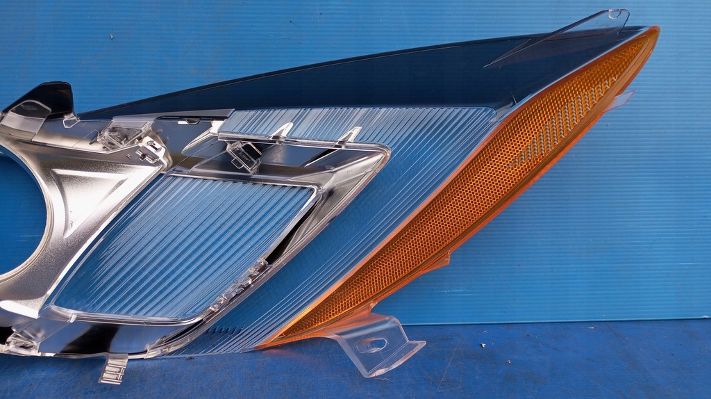 фото №9, Отражатель середина лампы корпус лампа правый перед ксенон opel insignia a