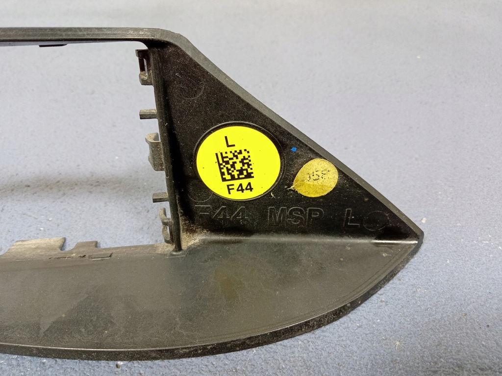 фото №2, Bmw 2 gc f44 кронштейн радара задняя левая 9481269