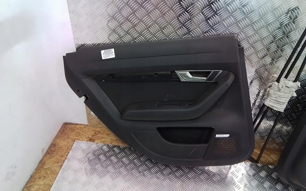 фото №2, Audi a6 c6 обивка дверь задняя bose