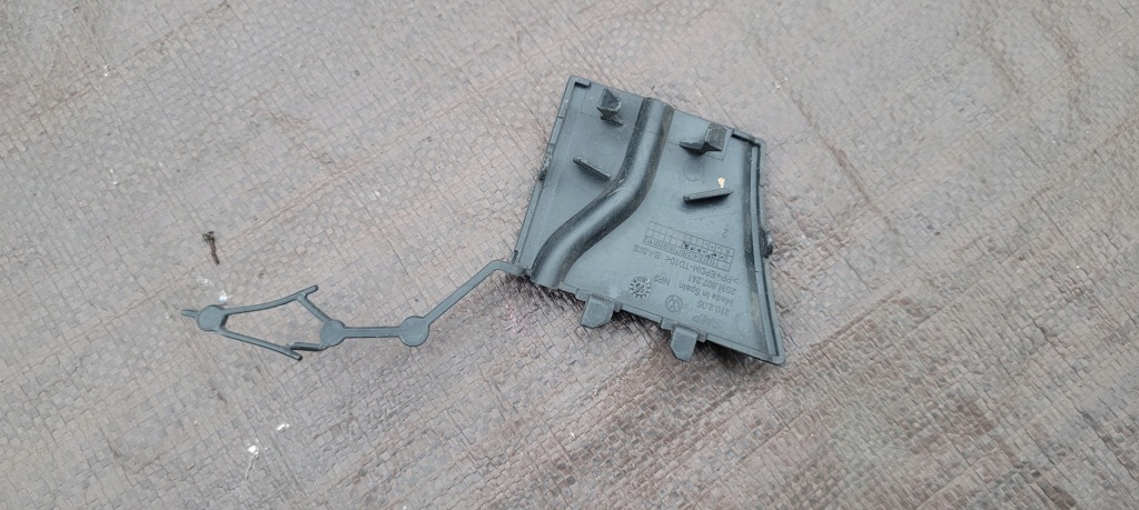 фото №2, Заглушка фаркоп бампера перед vw t-cross