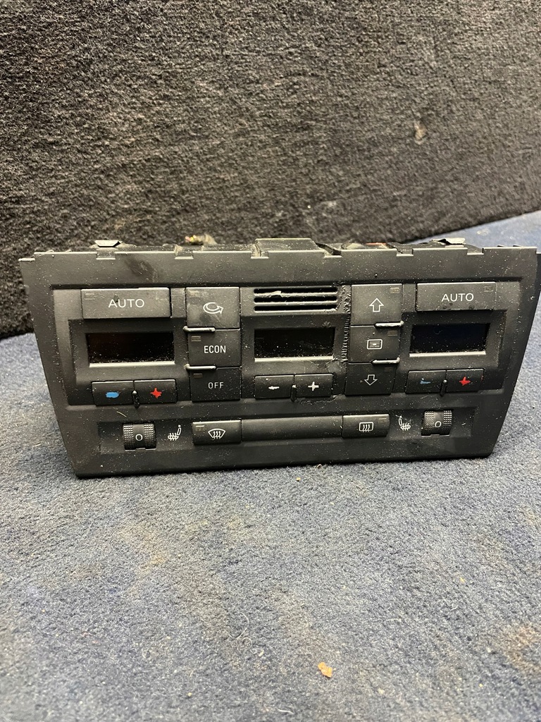 фото №1, Audi a4 b7 панель обдув be0820043bm