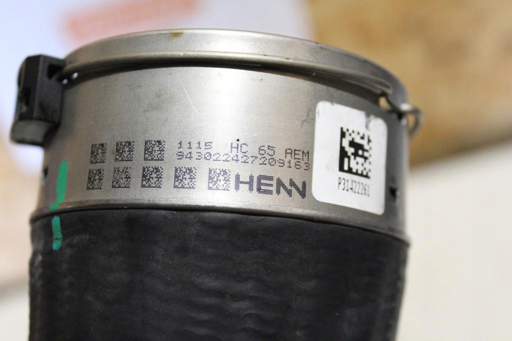 фото №8, Труба шланг wąż турбіни volvo v40 ii cc 2.0t 2015 31422261