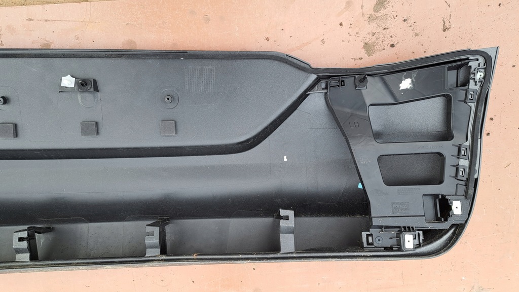 фото №7, Ford mondeo mk5 vignale kombi накладка кришки задня