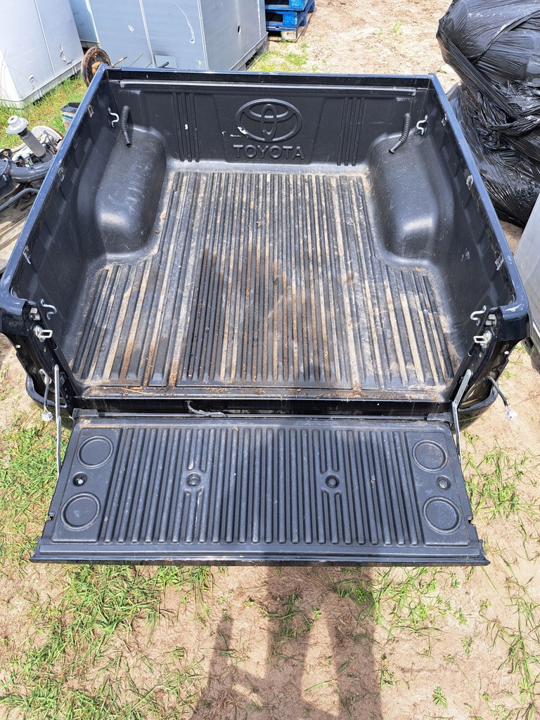 фото №1, Toyota hilux viii invincible x кузов задня борт оригінал