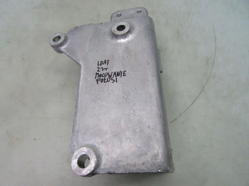 фото №7, Leaf ii ze1 21r кронштейн опора полуось хомут кронштейн 201213a072