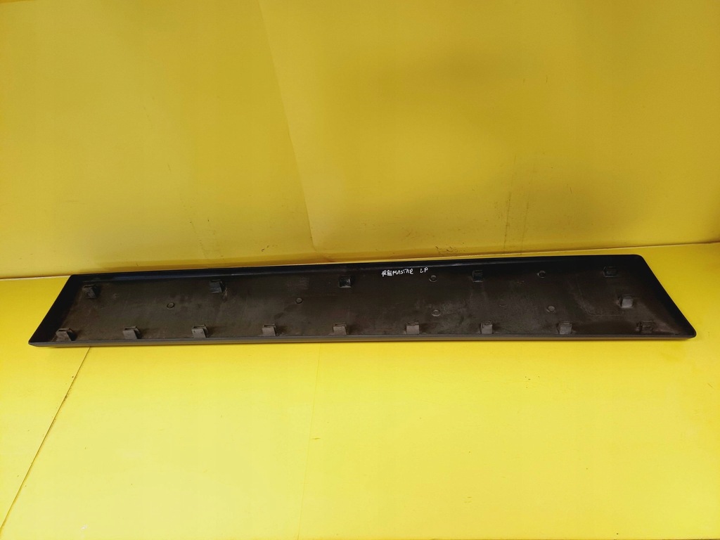 фото №8, Молдинг дверь левый перед nissan primastar 8200036093 nr204