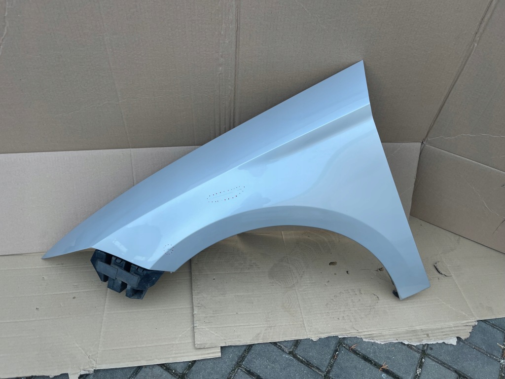 Купити Крила лівий передній seat leon 3 5f lx7w