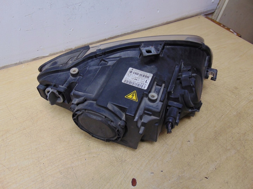 фото №10, Лампа ліва перед ксенон audi a4 b7 europa комплектна