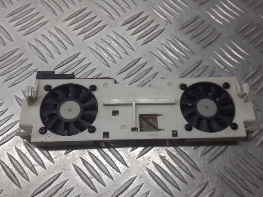 фото №1, Вентилятор радио citroen c4 picasso 9654090280