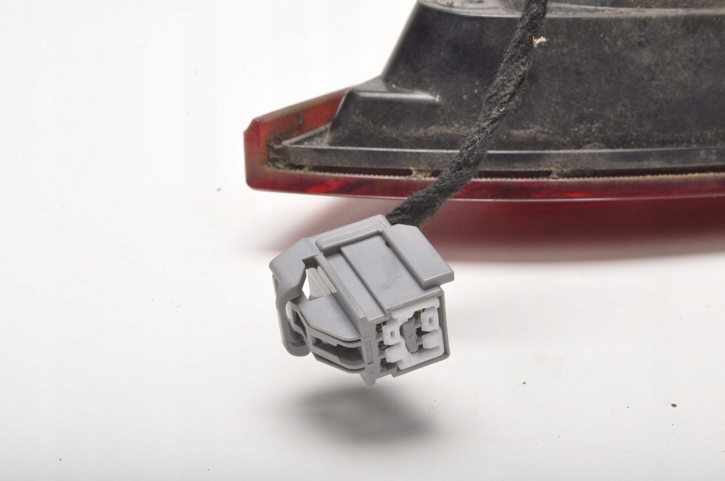 фото №8, Maserati levante sq4 лампа права задня w кришка