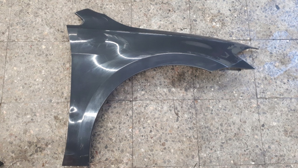 фото №1, Крыло правый перед vw golf vii kombi