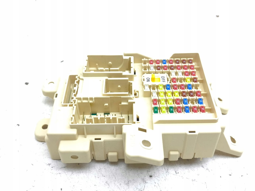 фото №5, Kia sportage 2017 рамка / модуль запобіжників