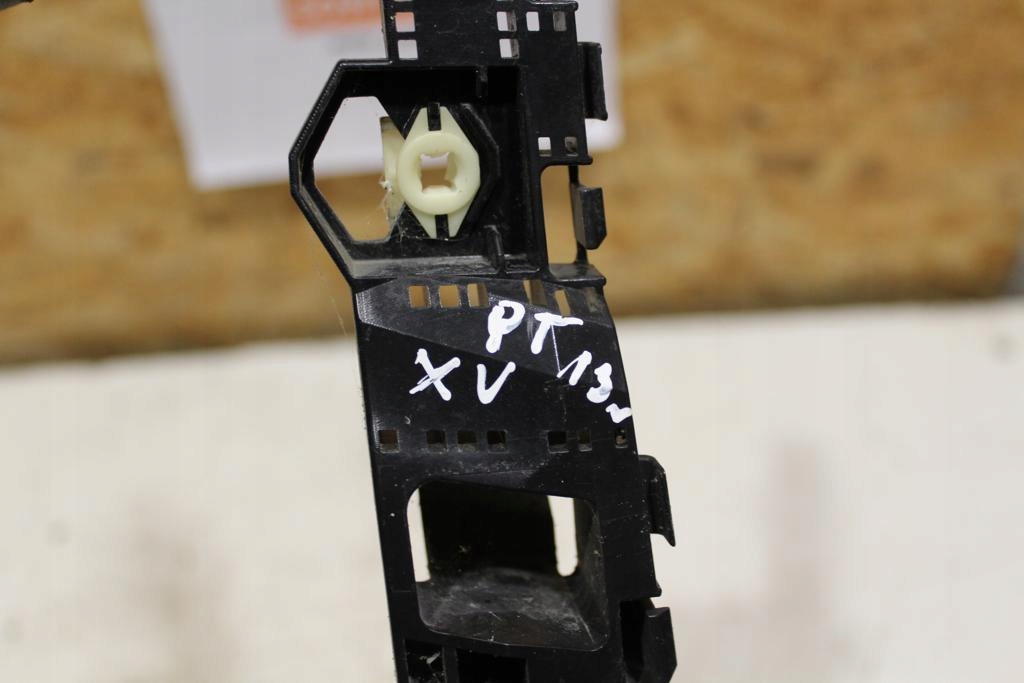 фото №8, Напрямна бампера задній правий subaru xv 2012-2015