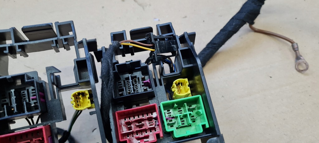 фото №7, A7 4g разъёмы сидений подогрев электрический a6 c7