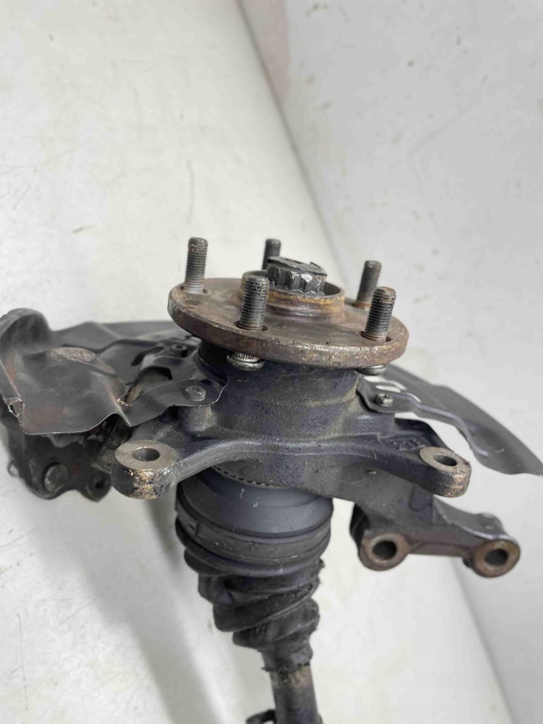 Поворотный кулак передняя lexus es 300h 6th gen 4321133110 Недорого